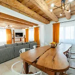 Casa Davana *