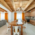 Casa Davana *