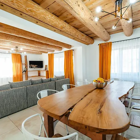 Casa Davana *